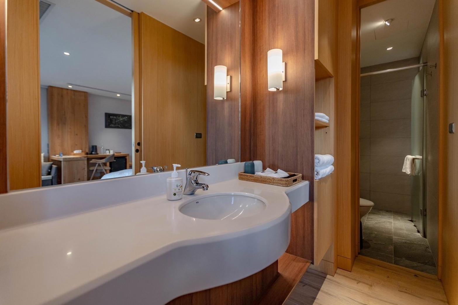 Apartament La Tree 普椿農場木子莊園 Donghe Zewnętrze zdjęcie